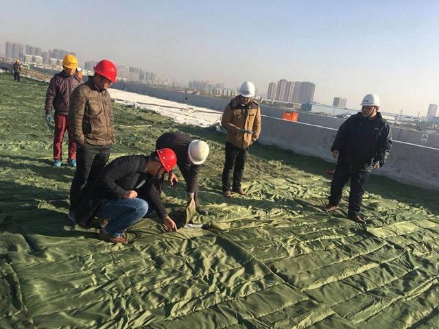 冬施取暖和保暖工作 (2).jpg 冬施取暖和保暖工作 (2).jpg