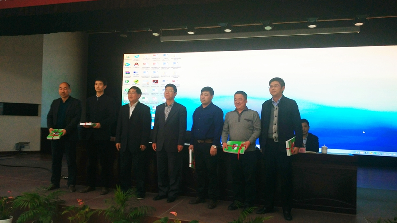 工程部1.jpg 工程部1.jpg