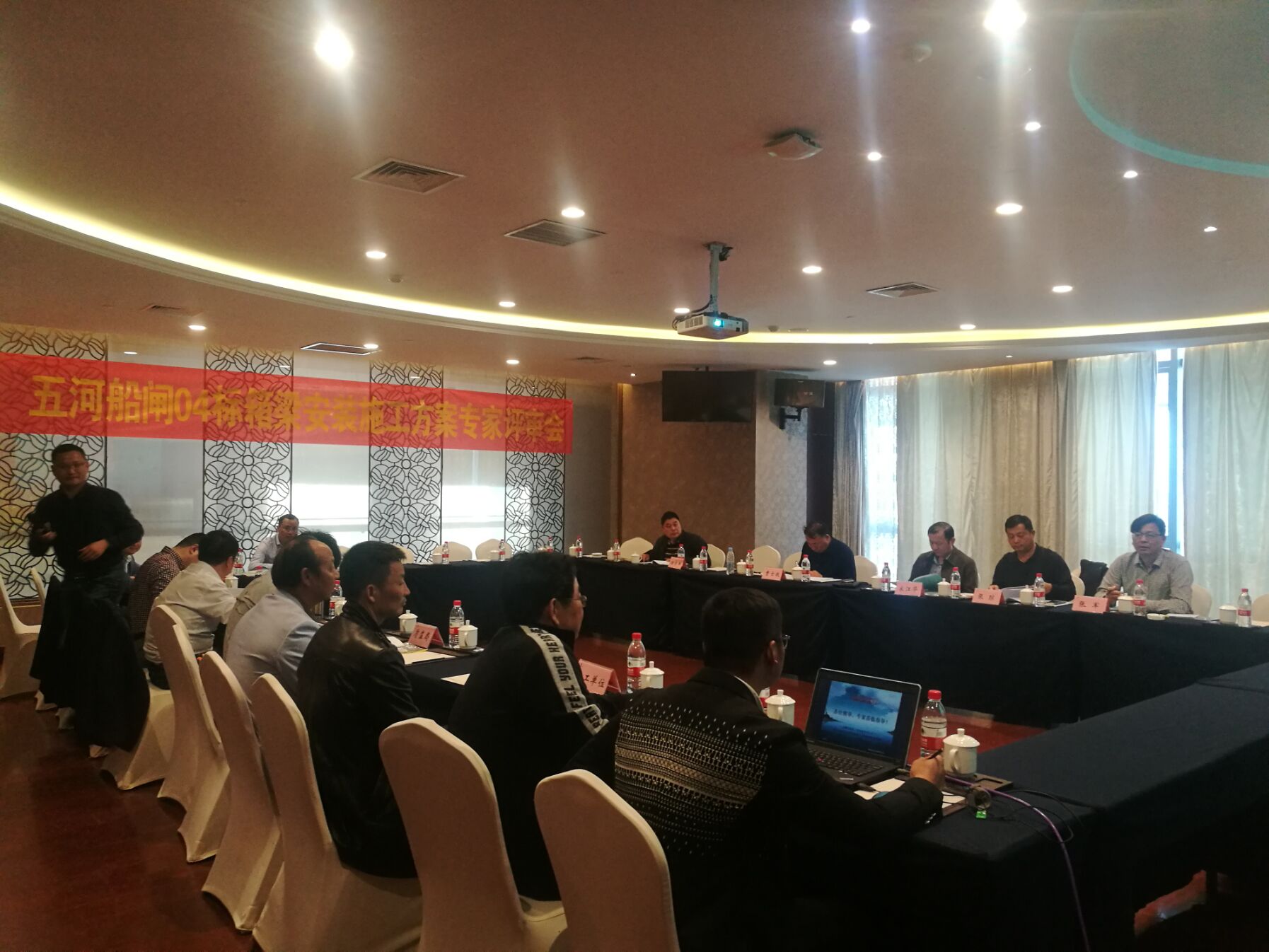 五河船閘04標組織召開箱梁安裝專家評審會.jpg 五河船閘04標組織召開箱梁安裝專家評審會.jpg