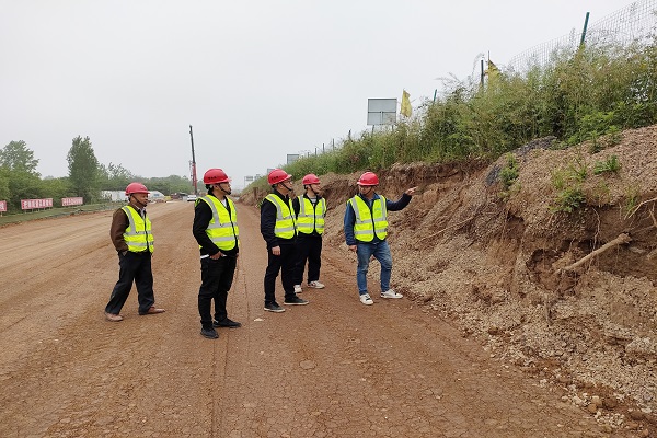 1619571268439206.jpg 施工現(xiàn)場檢查.JPG