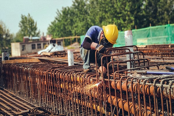 1621583487281578.jpg 三等獎:迸發(fā).jpg