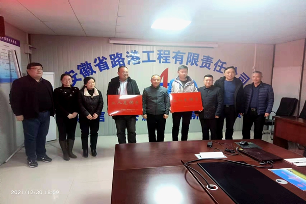 1640948692308944.jpg 1.jpg