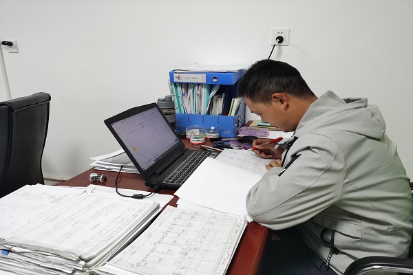 1650525695643060.jpg 06.jpg