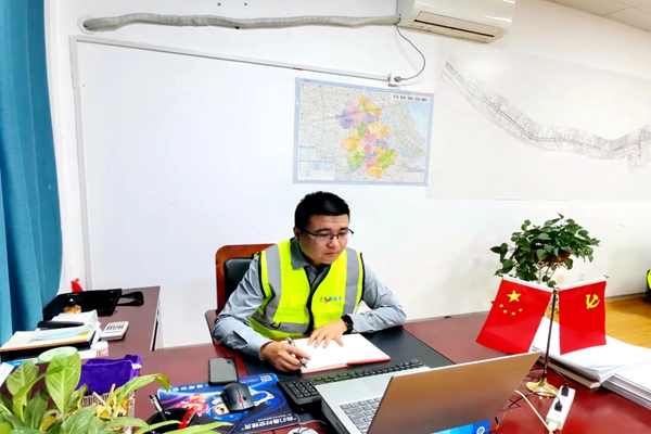 1666667168243162.jpg 王杰.jpg