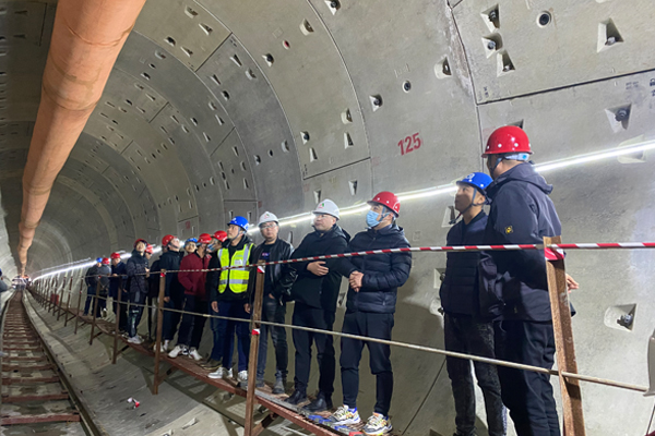 1676367356126262.jpg a0af3d2a-5a8a-43bc-a049-a04fef65a8f2.jpg