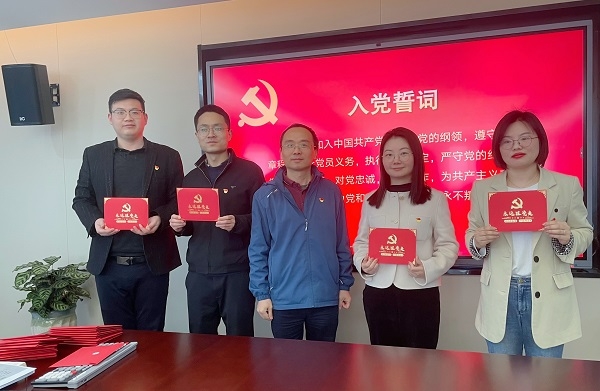 F287EFA7118E1598A83A6E4BDBD59A80.png F287EFA7118E1598A83A6E4BDBD59A80.png